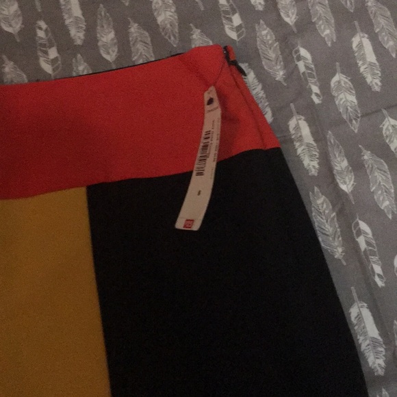 Worthington skirt - Picture 2 of 2